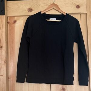 Everlane Classic Black Crewneck